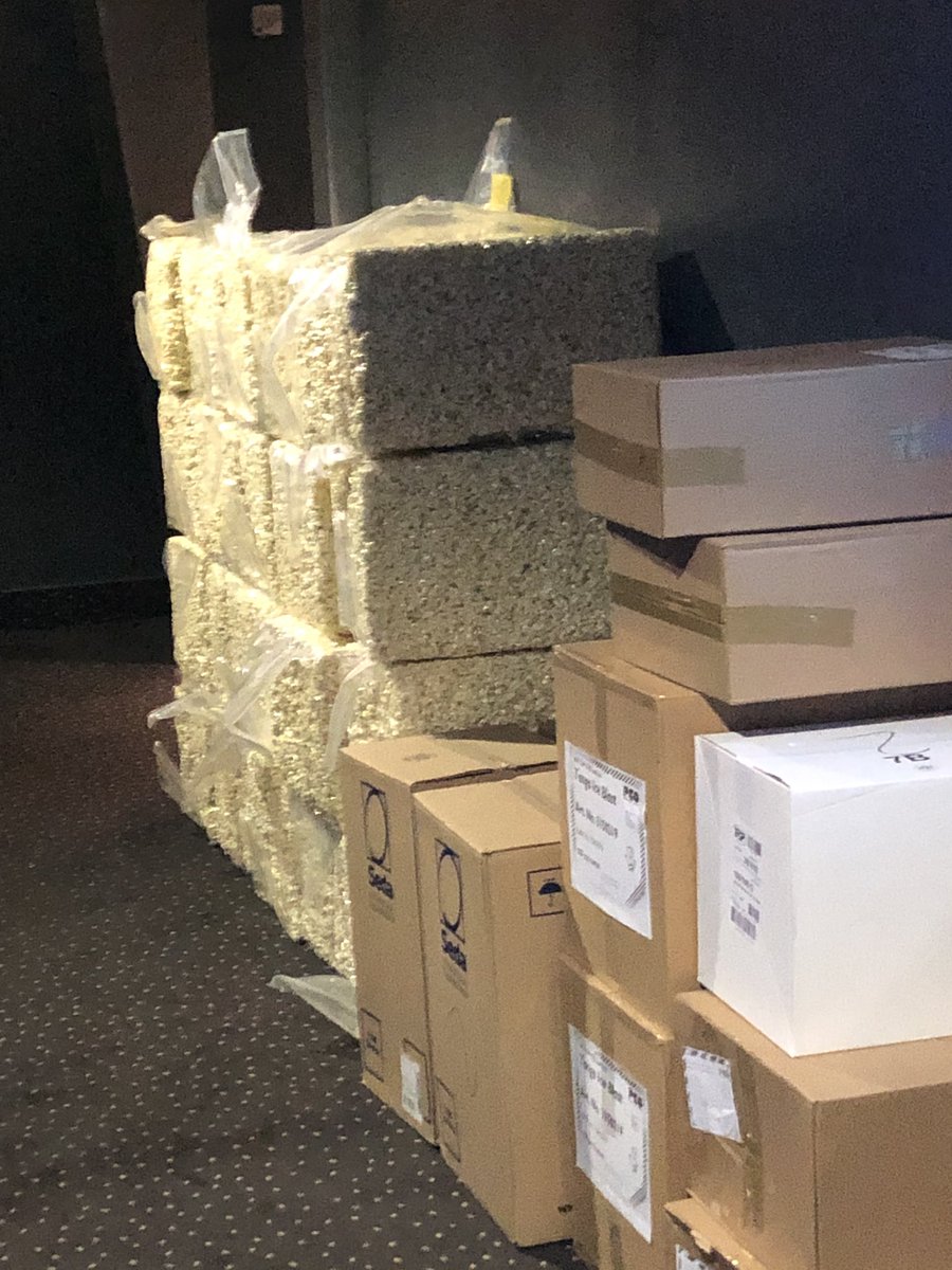Safraz Joomun (@saffyj) on Twitter photo Great way to store popcorn <a href="/vuecinemas/">Vue</a> in the corridor of the cinema in Thurrock! Great way to store popcorn <a href="/vuecinemas/">Vue</a> in the corridor of the cinema in Thurrock!