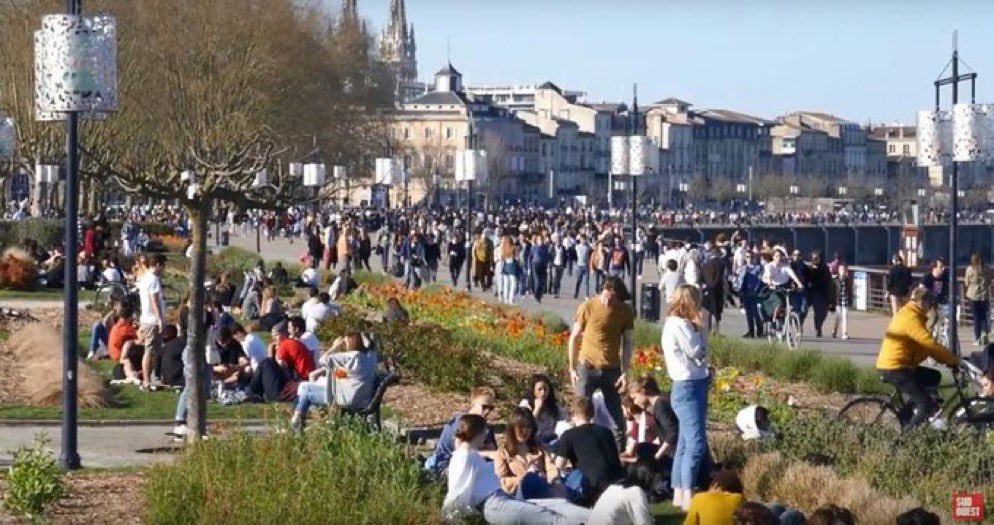 EvanFourmizz's tweet image. Cette photo prise a Bordeaux me bute. On aime vraiment casser les couilles et en faire qu’a notre tete. Cest fou quand meme