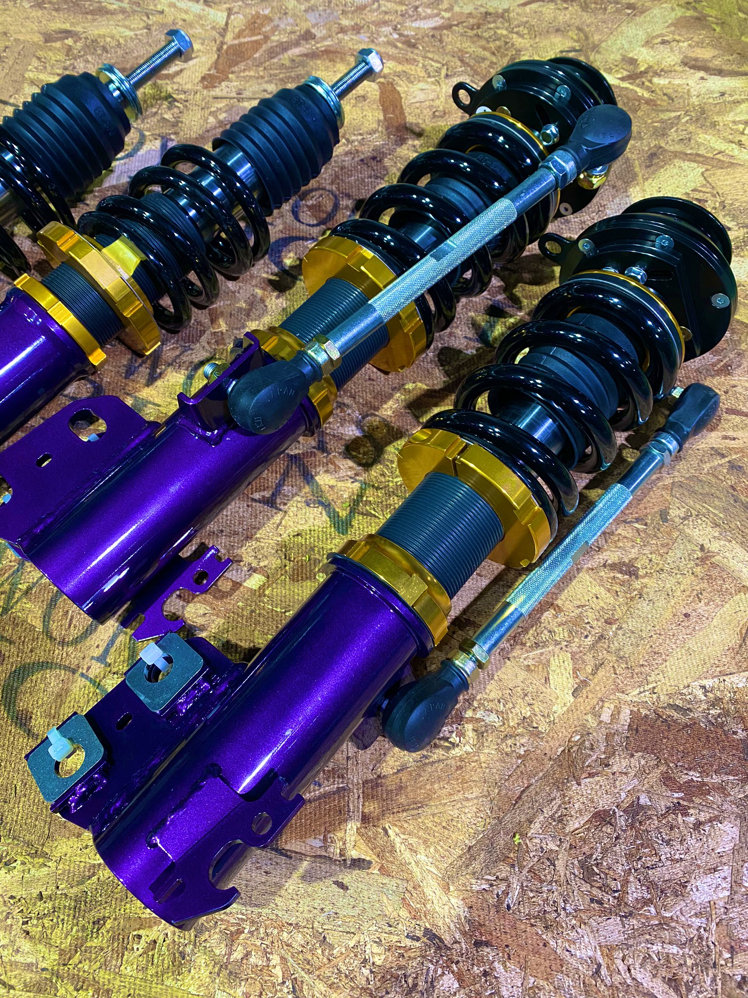 Body Works ちび鬼 Nsp170シエンタ オリジナル車高調 スライドアッパー仕様 いい意味でやりすぎた感 スライドアッパーなけりゃ作りゃえんよ ちび鬼 シエンタ オリジナル車高調 T Co 8qckhax4my Twitter
