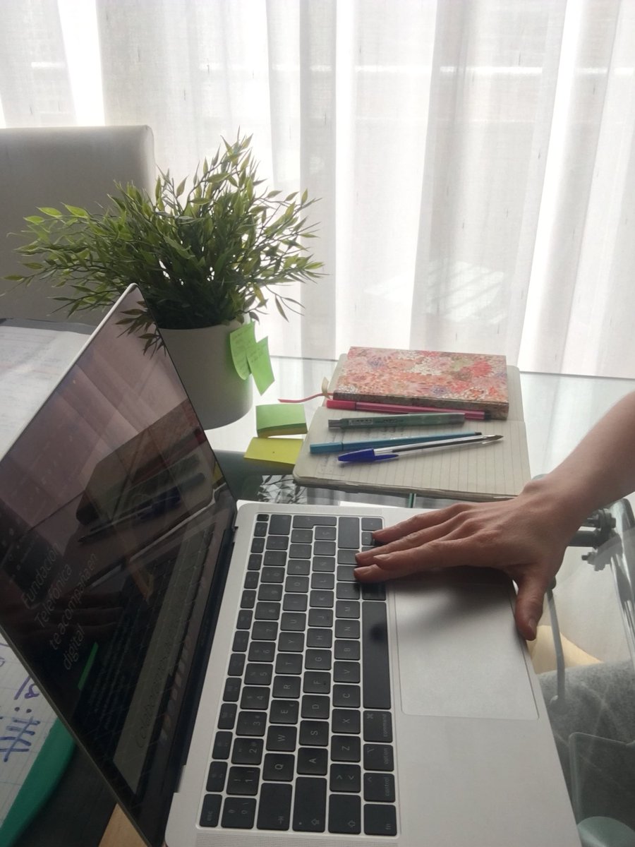 angelapalomars's tweet image. Staff @42MadridFTef desde casa ❤️ #welovecode