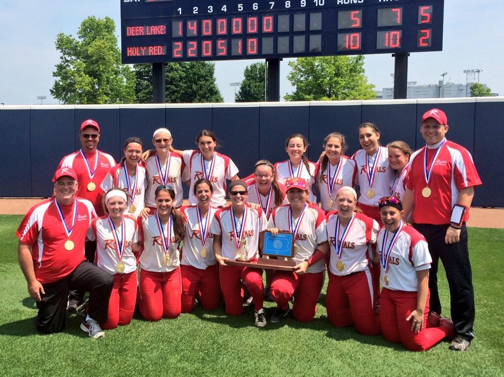 HRHSAthletics's tweet photo. THROWBACK to our Back to Back Lady Royals Softball State Champions #RoyalsMemories https://t.co/NkGnEB9sxL