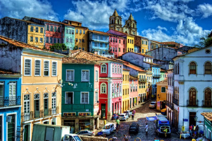 yevgenbrasil's tweet photo. Salvador de Bahía es una ciudad de ensueño localizada al norte de Brasil, apodada por la jovialidad de sus habitantes como la Ciudad de la Alegría, fascinando a sus visitantes por sus playas paradisiacas y arquitecturas coloniales. #1GIATporelmundo https://t.co/HqCmx2z1ZQ