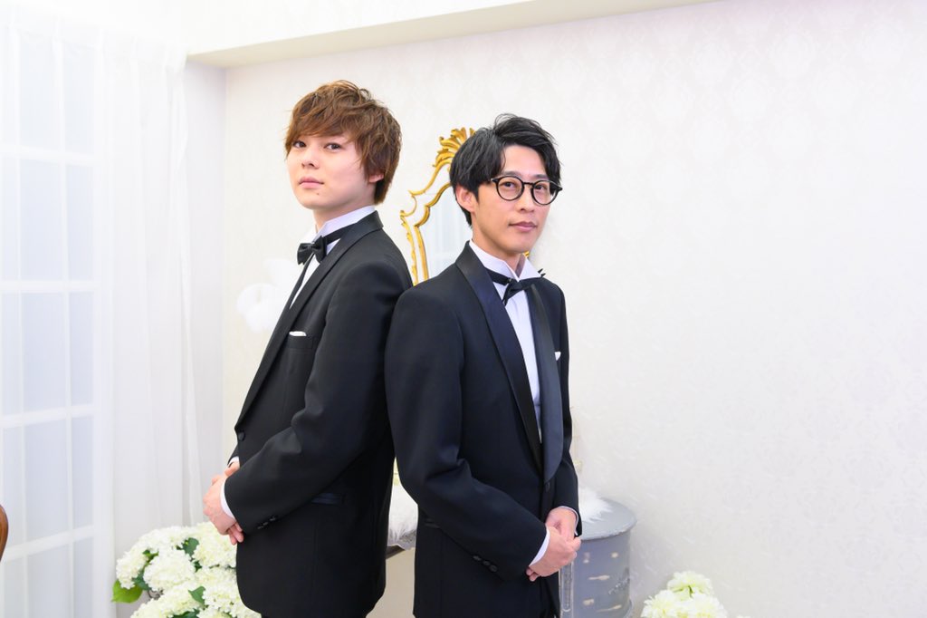 ELEMENTARY_CH's tweet photo. 月曜夜は #エレチャン の日
本日は #オーイシマサヨシ さん会の3週目です✨
本当に2人ともタキシードが似合ってますね🤵✨
#オーイシマサヨシ さん
#岸洋佑

#エレチャン　
是非チャンネル登録お願いいたします✨ https://t.co/pvrEwY3TPG