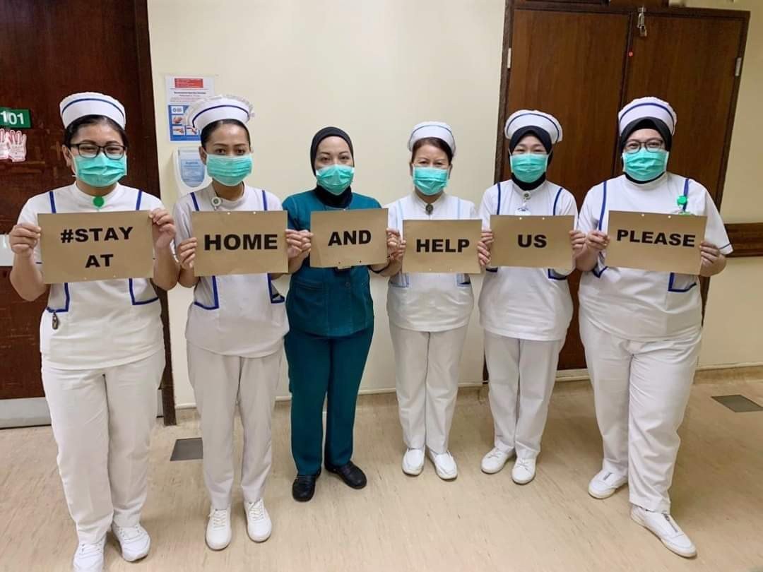 wee_lk's tweet photo. Our friends and family working in the healthcare services need your help to keep the number of those infected w #COVID19malaysia low. Priority of services must go to those who need it most. Help them to help u. They need our support. Don't go out unless you need to. https://t.co/ZpcZphu9A9
