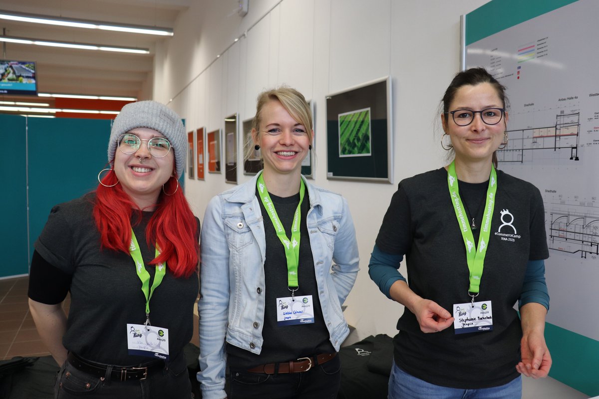 ecomcamp's tweet photo. DANKE 💚 an alle Gäste, Unterstützer und Sponsoren für ein tolles #eCommerceCamp 2020 in #Jena!
Es war (trotz kleiner Einschränkungen) wieder wunderbarst mit euch! 🎉
Weitere Bilder folgen im Laufe der Woche.

#eccj20 #dreistromland https://t.co/RsHffAFyGs