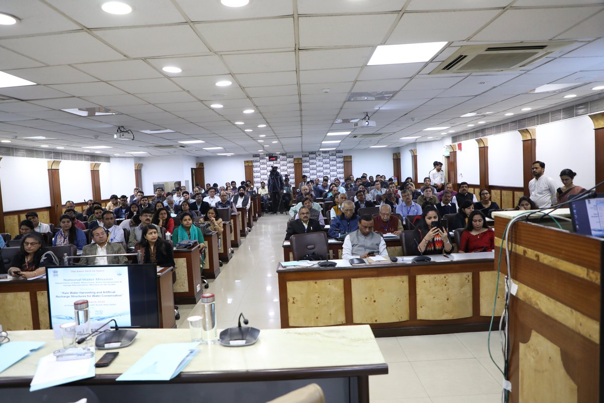 nwmgoi's tweet photo. A #National Workshop on " Catch the Rain: Rain Water Harvesting and Artificial Recharge Structures for Water Conservation” was organized by National Water Mission at Scope Complex, NewDelhi. 
#NWM #MoJS
#HarEkKaamDeshKeNaam #RainwaterHarvesting #SaveWate https://t.co/F9cHMbhtrb