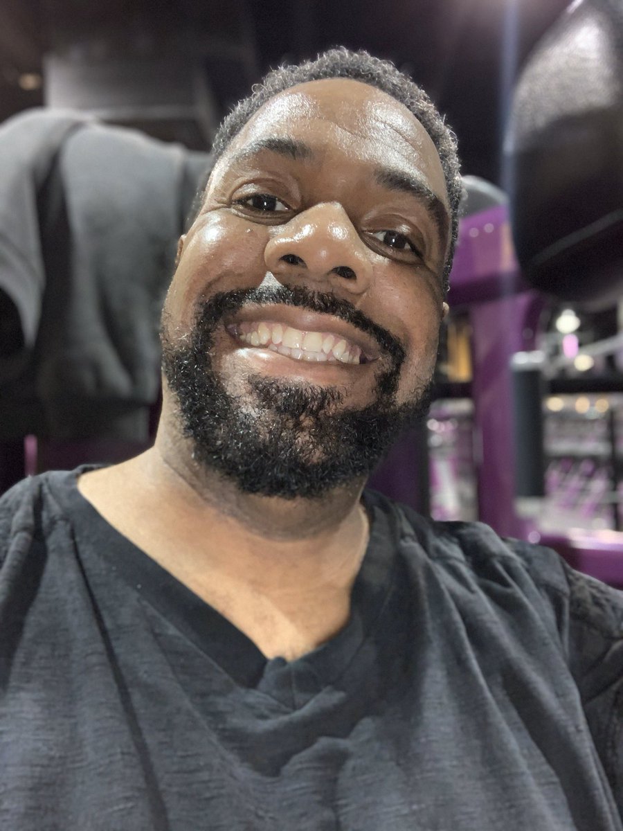 howiedmac's tweet image. Good Morning☀️☀️☀️... It’s “Motivated Monday”...  Keep positive through the trying times we are having but don’t worry bad times don’t last forever.. Positive vibes to all until next time.. #Fitandfocused #DWROD #GoGetItSquad #FAT