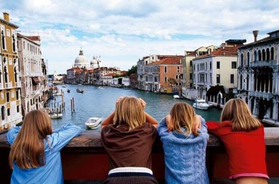 Che cosa fare a Venezia con i bambini?
#venezia #bambini #mammacult
hubs.ly/H0mzrDK0