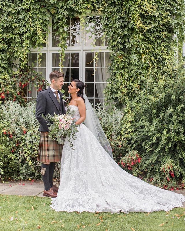 Achnagairn Castle (@achnagairn) on Twitter photo A Monday morning throwback to a fairytale wedding that Cinderella herself would envy 💍
📸 <a href="/suzanneliphoto/">Suzanne Li</a>
.
.
.
.
.
.
.
. ift.tt/2x1LYrK A Monday morning throwback to a fairytale wedding that Cinderella herself would envy 💍
📸 <a href="/suzanneliphoto/">Suzanne Li</a>
.
.
.
.
.
.
.
. ift.tt/2x1LYrK