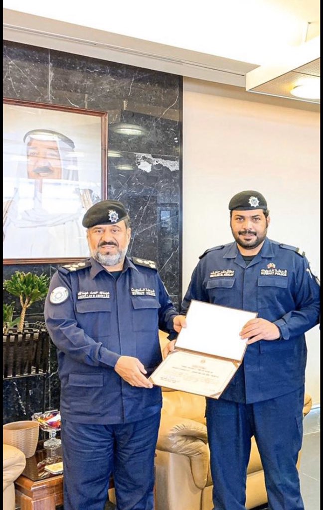 ناصر الحسيني tweet media