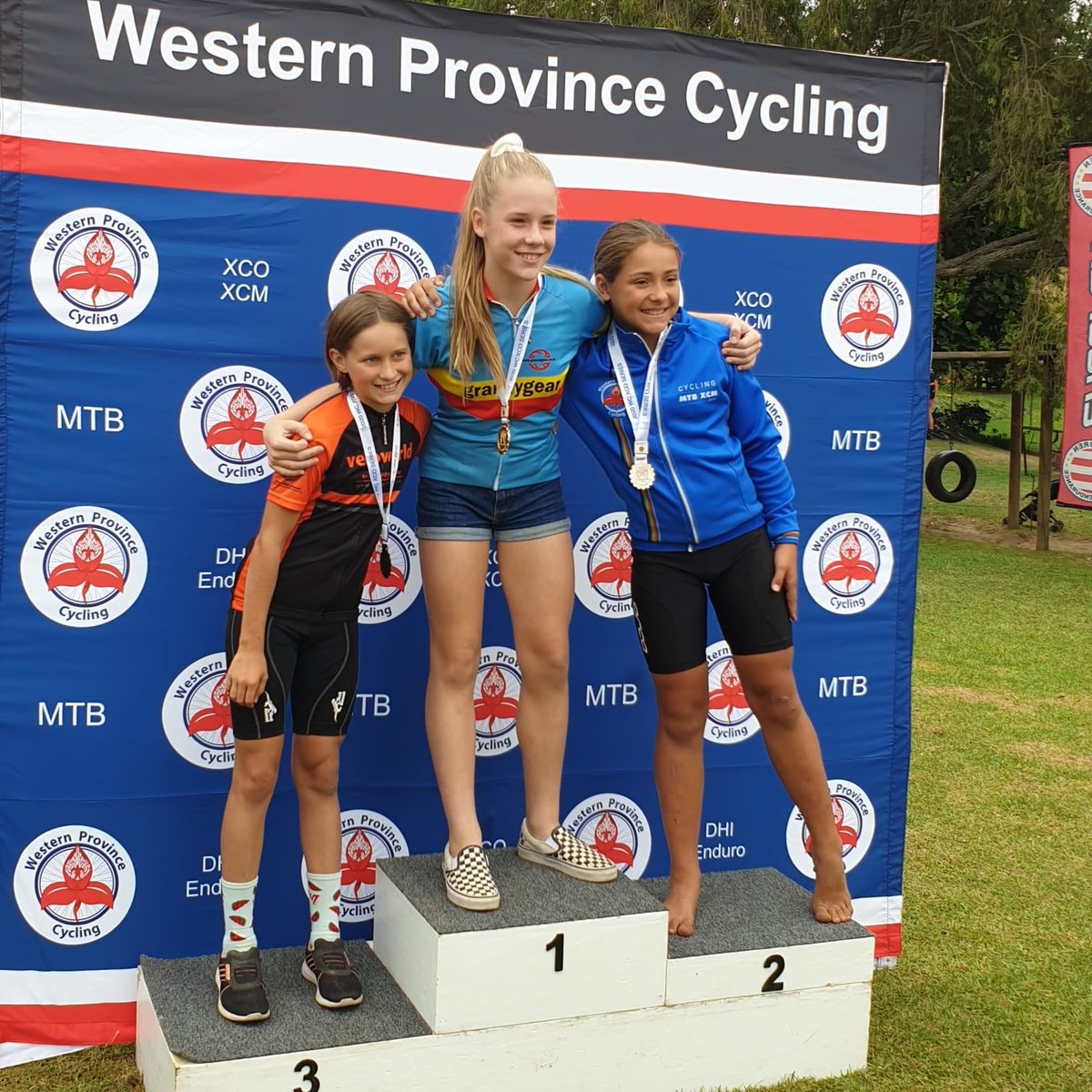 VeloWorldZA's tweet photo. Well done to all our athletes that finished on the podium this past weekend at the XCO event at @rhebokskloof π΄π΄ββοΈππΌ
We are very proud of you all!
#TeamVeloworld #FastIsCool #TrainWithPurpose https://t.co/yzlvDciqwJ