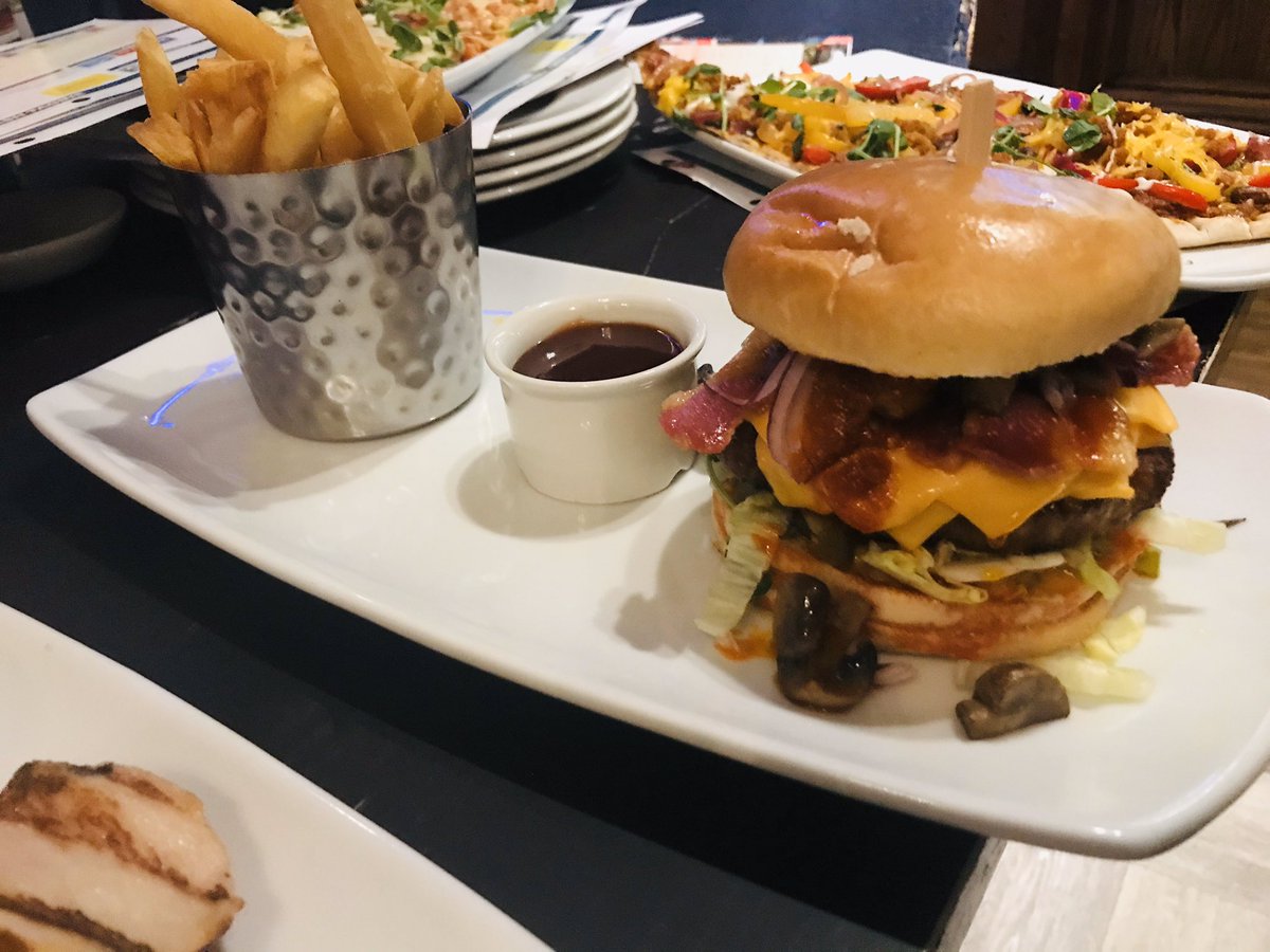 SlugHarborne's tweet photo. Our #newmenu is here for you to try and we’ll even offer 50% off today #happymonday #MondayMotivation https://t.co/im9dlpwpfy