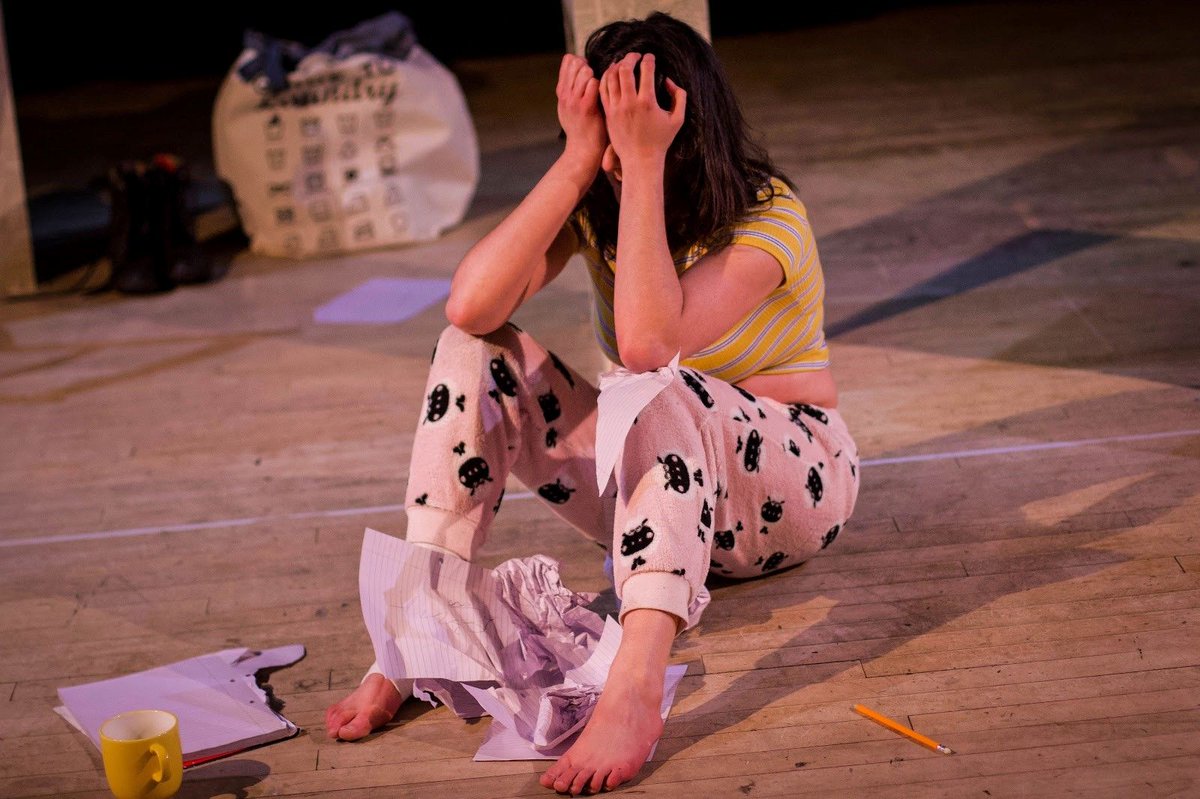LobsterFrock's tweet photo. Monday mornings working from home..... #ThePursuitOfSuccess #LobsterFrock #BrightonFringe #WandsworthFringe  #JustKeepFlying https://t.co/qnUv9fiyxl