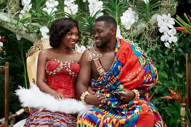 BellaNaijaWed's tweet photo. My eyes are always on you #KENCY2020

See more on https://t.co/8Y0DpLM58Z or link in bio.

Bride: @aprilsveriown
Groom: @_kennedyosei
Planning: @completeeventznflowers
Decor: @deen_eventsandrentals
Makeup: @mzl4wson
Bridesmaid’s Makeup: @divinecaseygh
Hair: @cutecutparlour
Phot… https://t.co/cMS4hT1us8