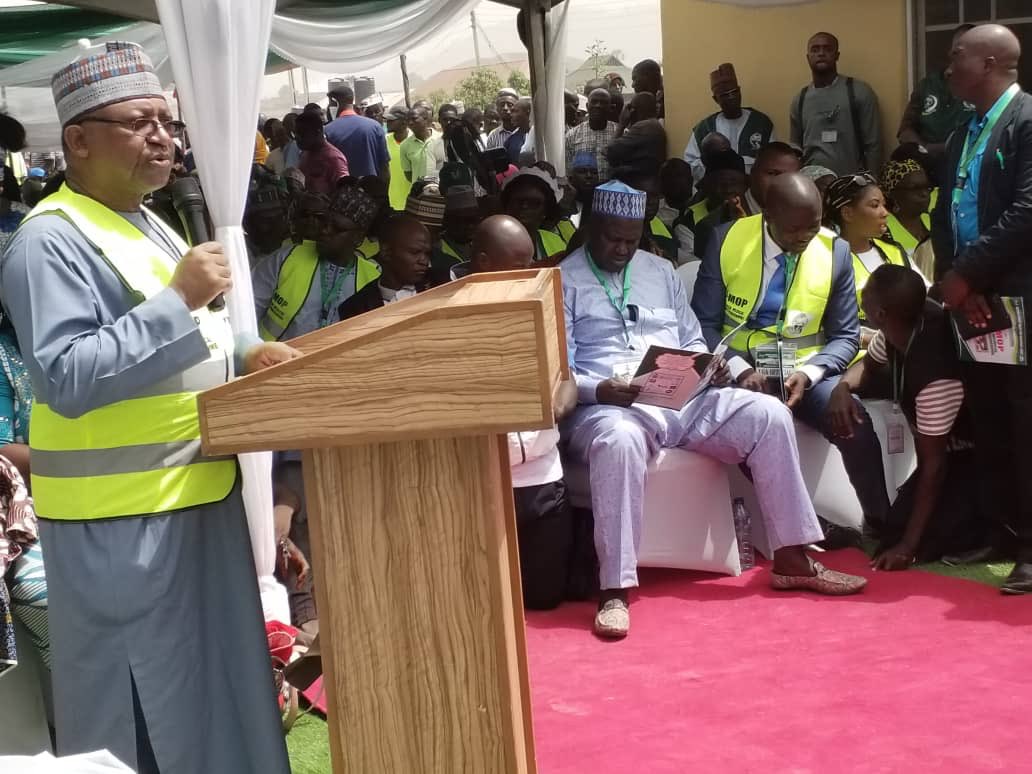 NphcdaNG's tweet photo. The Hon. Minister of Health, Dr. Osagie Ehanire, in his address said the objectives of I-MOP is to reach underserved population with life saving vaccines to forestall any case of poliomyelitis in Nigeria. He said the FG is building a resilient &amp; responsive PHC in Nigeria.
#IMOP https://t.co/5Qrm1xu6bV