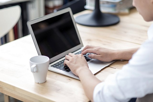 With 50% of workers working in a telecommuting role and 80-90% of all employees wanting to work remotely sometimes, according to Global Workplace Analytics, it seems a good time to share our expertise in remote collaboration. Contact us today: tieki.net/s/6t98