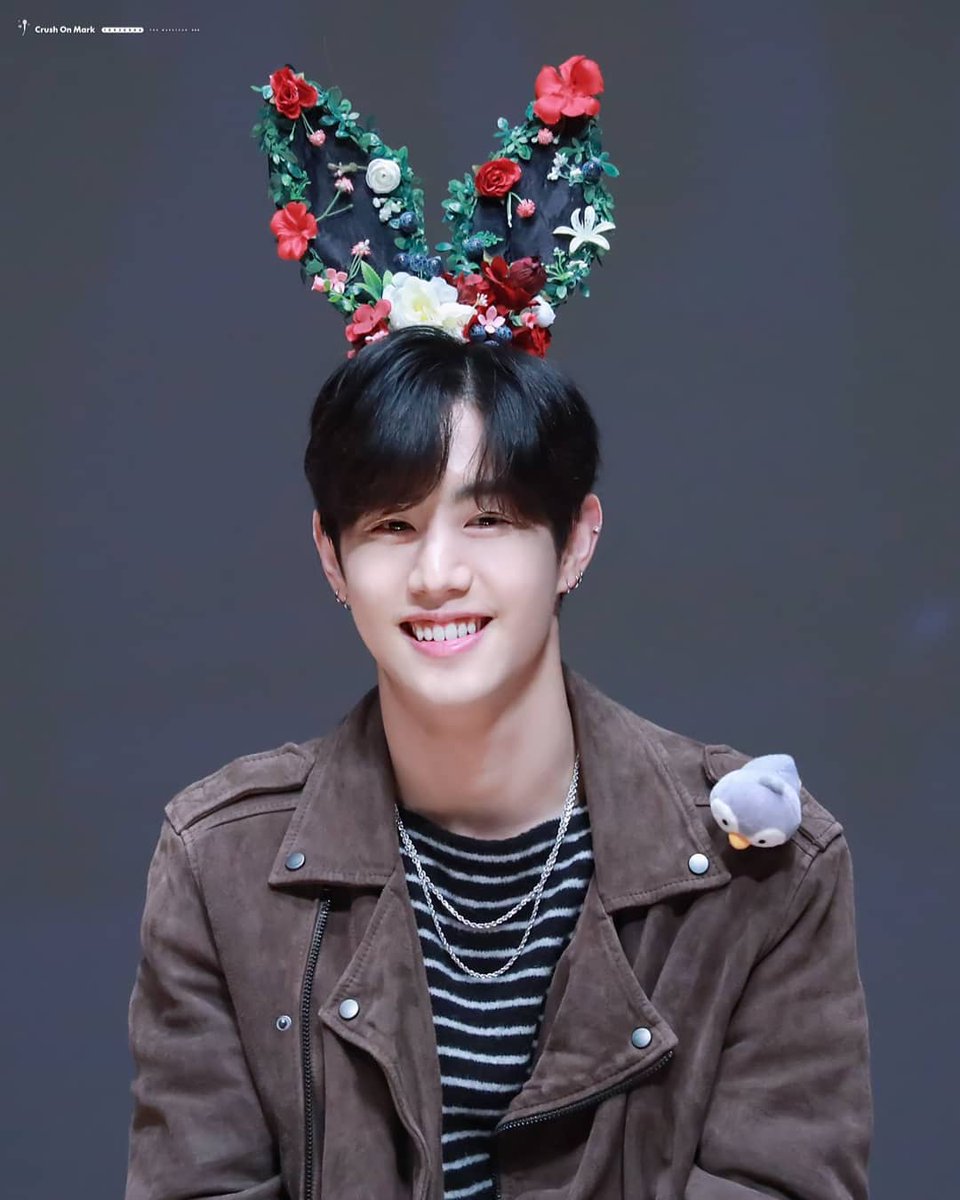 maprang9_7's tweet photo. ตอนนี้ฉันต้องการเทอ รอยยิ้มของฉัน. #GOT7 #MarkTuan #MARK #mark93 https://t.co/UD54xJik7a