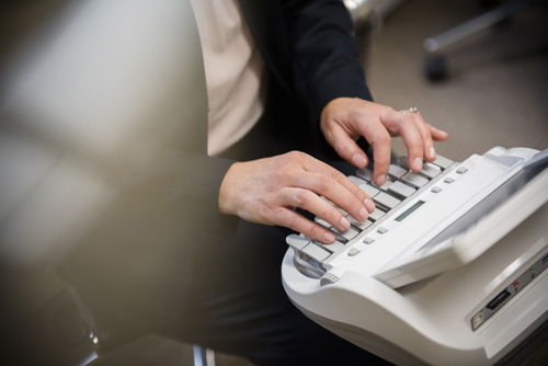 DiamondReportng's tweet image. 6 questions to keep in mind when selecting a court reporting service #lawyer #attorney #paralegal
diamondreporting.com/blog/choosing-…