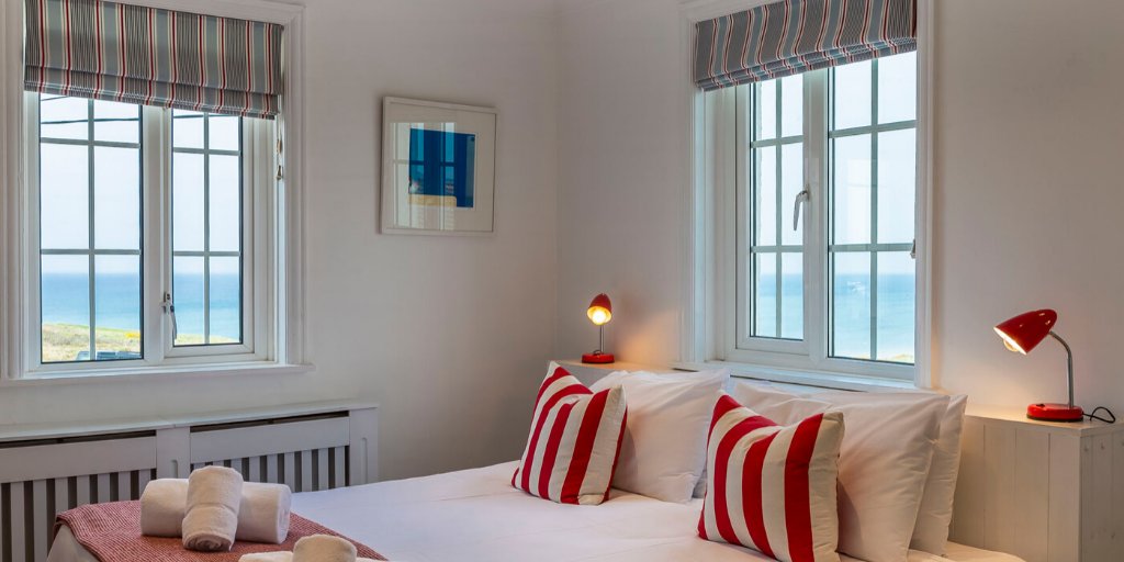 THREE nights for the price of TWO at our boutique hotel by the sea 🌊.
We can't think of any reason why you wouldn't want to stay an extra night for FREE 🤔 and, with so much to see and explore in and around Bude, you really won't want to go home!
#hoteloffer #shortbreaks #bude