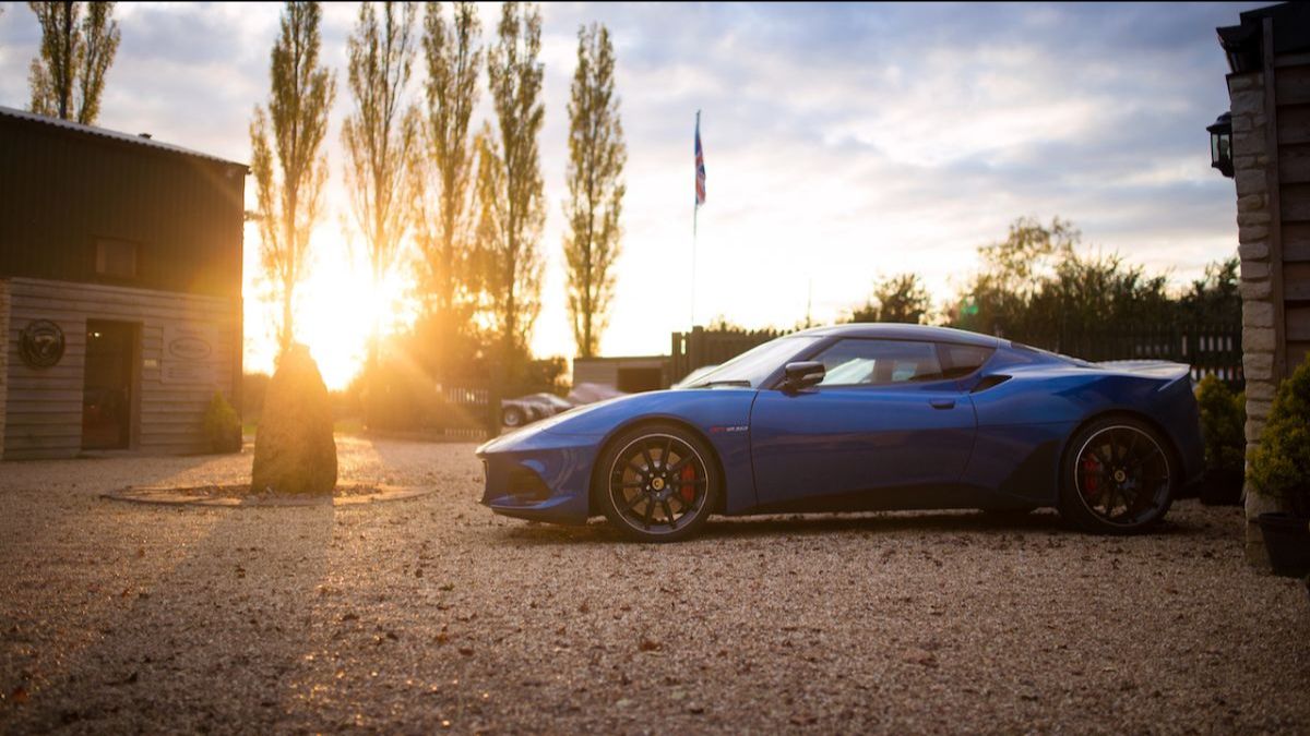 Covid-19 - Williams are still open and operational. - mailchi.mp/williamsautomo…