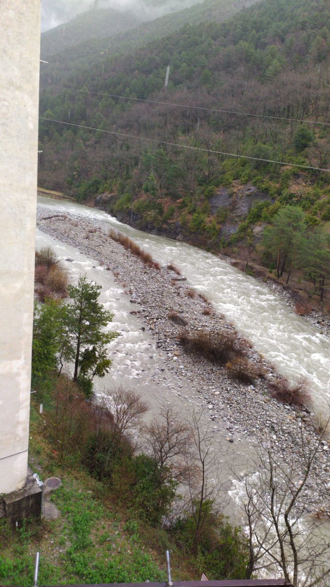 udac78's tweet photo. Unas refrescantes imágenes para sobrellevar el confinamiento que me hacen llegar los amigos.
#Devotas #Cinca #Llerga
@AEMET_Aragon @meteo_aragon @eltiempo_atv https://t.co/laAcYn6o2s
