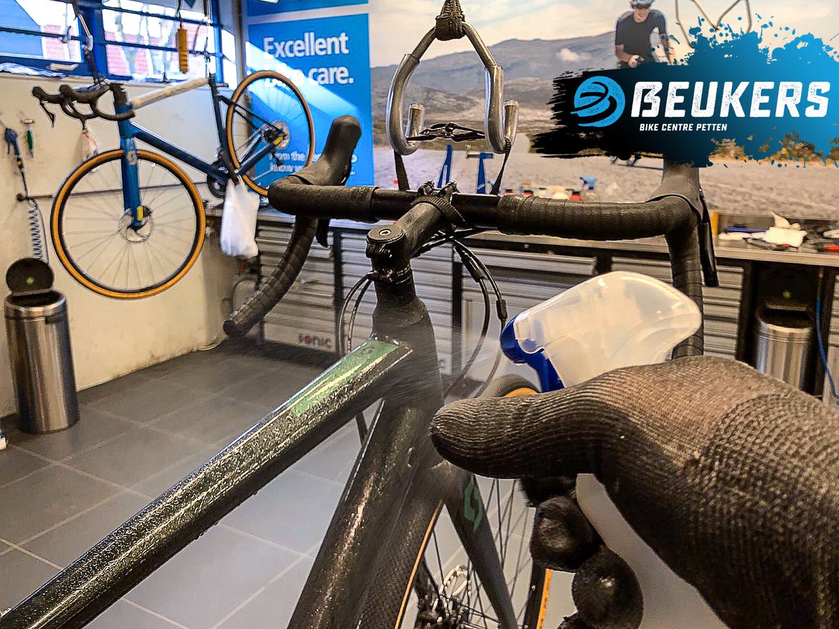 Onzekere tijden voor iedereen, maar we willen toch proberen, zo lang het mogelijk én toegestaan is, voor je klaar staan zonder het virus verder te verspreiden.

Enkele van onze maatregelen tot in ieder geval 6 april: beukersbikecentre.nl/corona-virus/