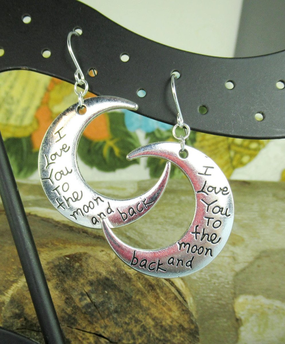chestnutcrochet's tweet photo. Sharing for Verna Raffety on Esy

Really love this, from the Etsy shop dammas. https://t.co/DWB31Uts4Z #etsy #jewelry #earrings #crescentmoons #silverearwires #love #mothersday #graduation #birthday #pewter https://t.co/eQ2cSb5oLs