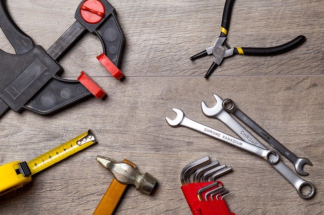 Housing_Ghead's tweet photo. Our HomeRepairs team is currently only able to log emergency repairs. Please only call if you have an emergency. Thanks for your patience 🙏 https://t.co/Jp1Vg5csCr