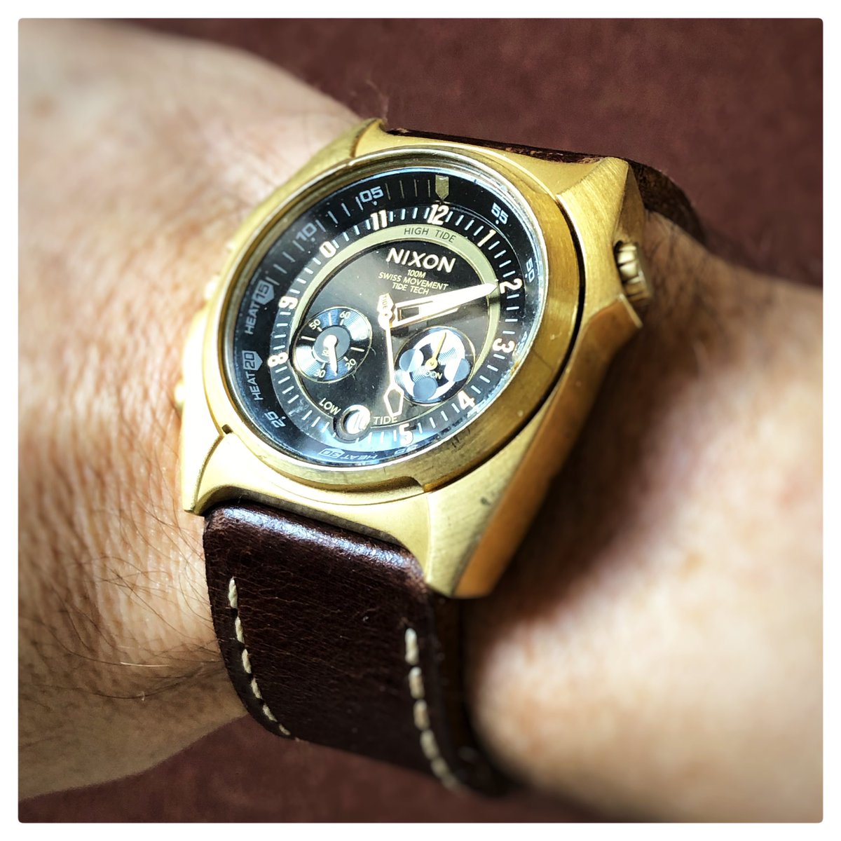 WorldAffordable's tweet photo. Nixon Channel T in brass. A nice substantial piece, though sadly this one requires a new movement I think, it at least investigation of the date wheel which doesn’t advance as it should #wotd #watches #watchesofinstagram #nixonwatch #brasswatch https://t.co/RLpm4caXMo