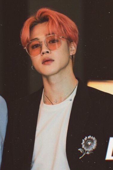 BTSVocalLineSP's tweet image. Buenos días! (Aunque ya es la 1 del mediodía) cómo va esa cuarentena? Os dejamos unas fotitos para alegraros el día🥰