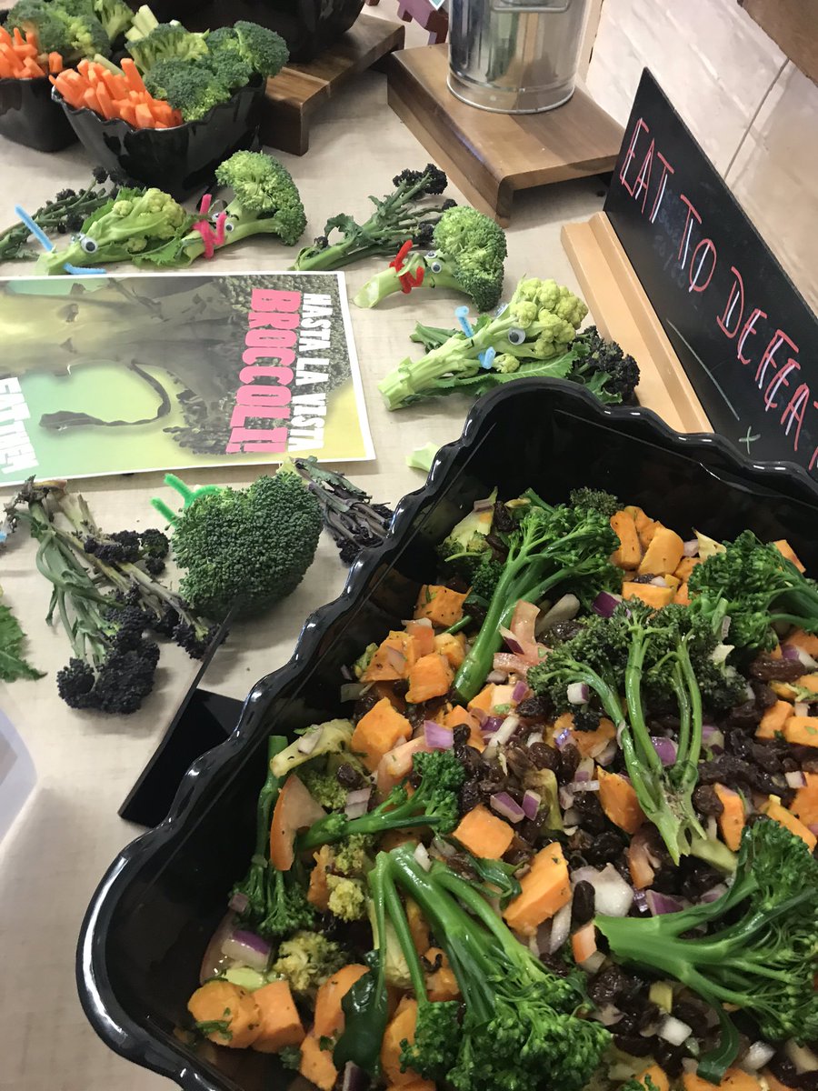 They are at it again!! <a href="/MJWaringRNutr/">Megan Waring</a> <a href="/caterlink_ltd/">Caterlink Ltd</a> <a href="/WeightNick/">Nick Weight</a>