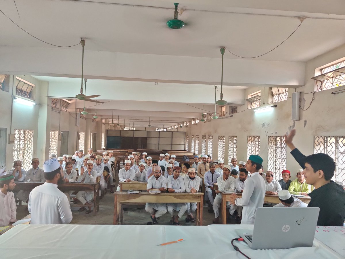 OmarMostafiz's tweet image. Our 2nd activity of today!
Following student learning session on #FakeNews and #Disinformation, two students from that session is taking peer-to-peer learning session for more students of the same madrasa in #Chottogram 

@Najmul1205 @MAhsan149 @FNFinBangladesh @FNFreiheit