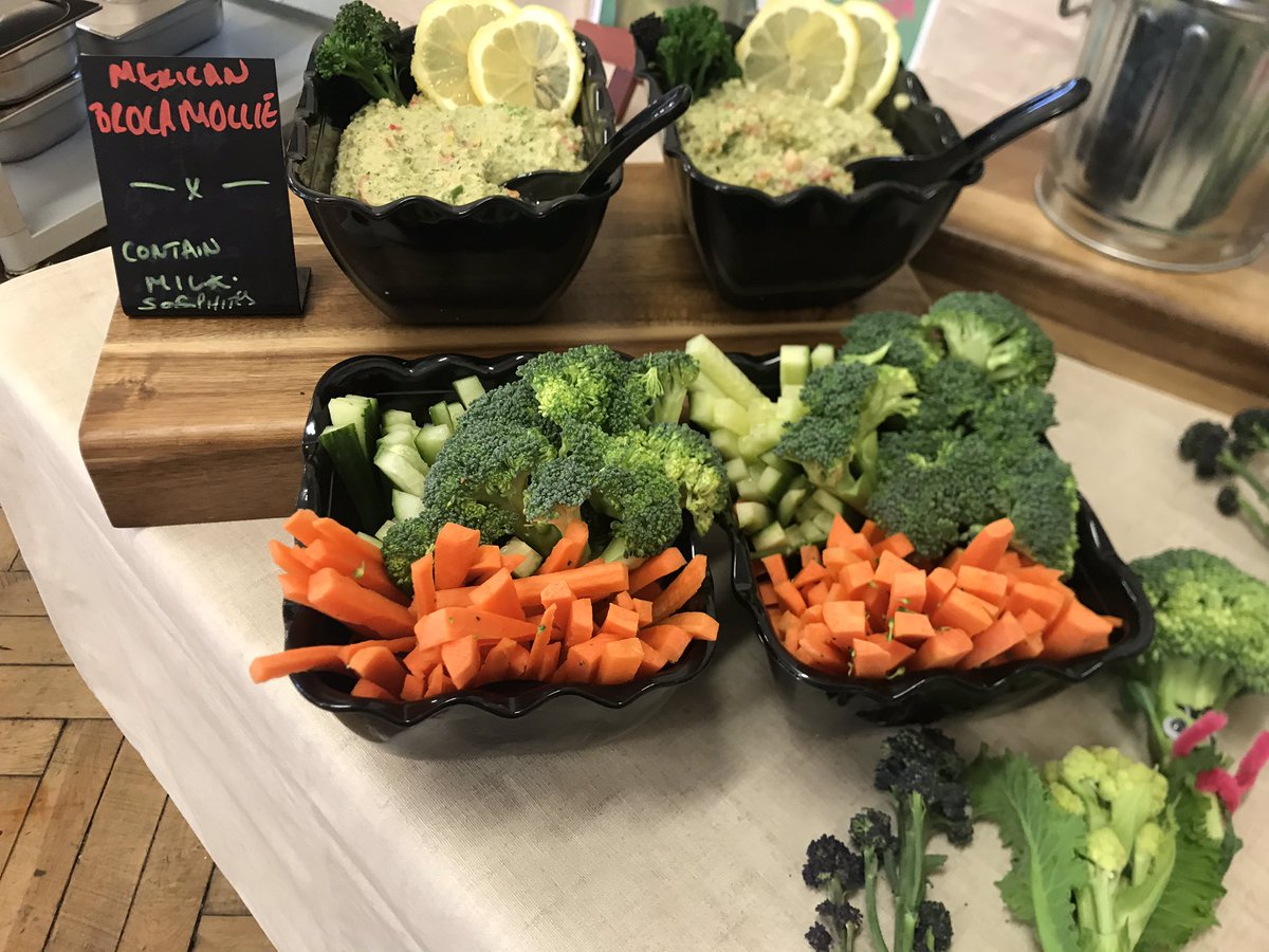 Carlton school Camden Eat to Defeat! <a href="/HobartKevin/">Kevin Hobart</a> hastalavista broccoli <a href="/CamdenSchools/">Camden Schools</a>