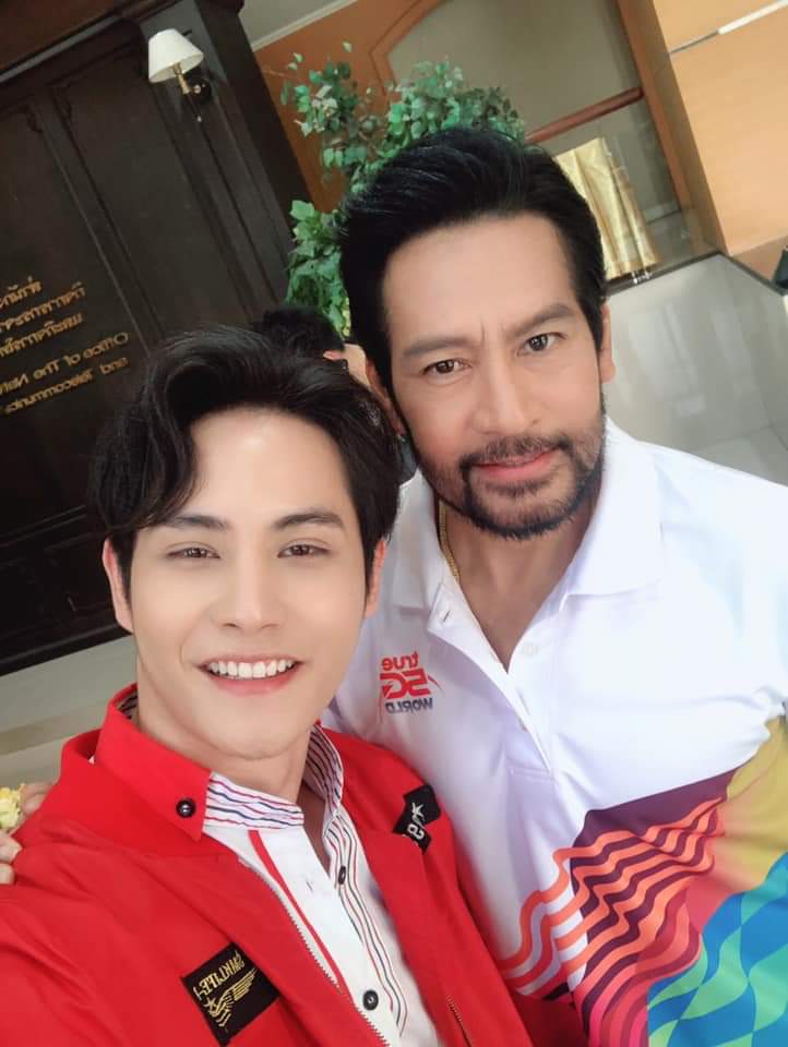 Kittikun_FC's tweet photo. พร้อมแล้ว 🎉 ทรูดีเดย์ชำระเงินประมูลคลื่น5G พร้อมรับใบอนุญาตคลื่นความถี่ย่าน 2600 MHz พร้อมเปิดสวิตช์ True 5G เครือข่ายอัจฉริยะ 17 มีนาคม 2563 พร้อมกันทั่วประเทศ
#True5G
#True5Gเครือข่ายอัจฉริยะ
#True5Gอัจฉริยภาพเพื่อโลกใหม่ที่ยั่งยืน
#First5Gcitizen
#TechnologyasForceforGood https://t.co/4fnrGlRxT1