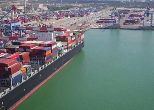 portstrategy's tweet image. An Israeli port will incorporate artificial intelligence and cyber defence systems into its activities after beginning work with start-up companies ow.ly/xM9050yKIPh #AI #PortTechnology #shipping