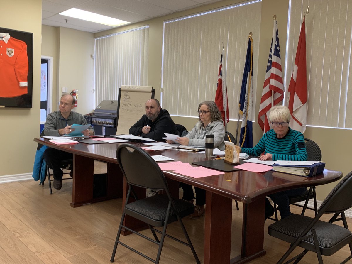 IAMAW2323's tweet photo. Members of the Ontario Provincial Council of Machinists (OPCM) IAMAW working together at the OPCM Executive meeting this past weekend.
Brother Paul Hicks from @iamaw2323 is the Legislative Committee officer.
@iamaw3111 @iamaw1922 @iamaw78 @iamawll235 @calix
#iamaw #opcm https://t.co/TidUkVKmY1