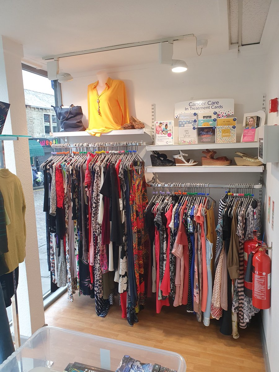 CrukRawtenstall's tweet image. Add a bit of colour in you're closer now the spring is here. Stay positive #covidー19uk #springwindow #standupbakeoff #crukbookclub #GBBO