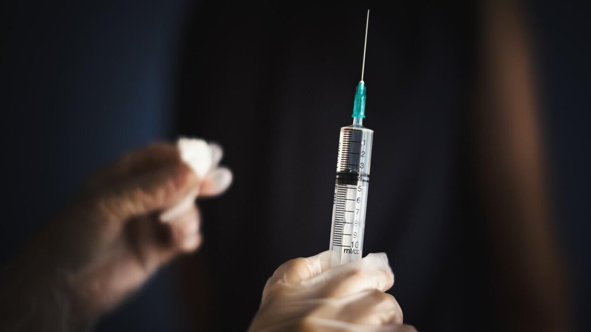 norachabib's tweet photo. La société allemande #CureVac dément toute tentative de mainmise de #Trump sur le #vaccin contre le #COVID19 sur lequel elle travaille d’arrache-pied. #Tübingen #vaccine #Coronavirus https://t.co/WxF7qSa6E5