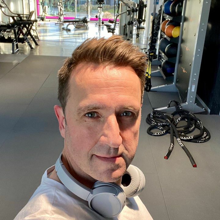 Best form of defence is attack!!

I’m sure like me, you’ve had enough of the pandemic social media storm!

It’s ALL people are talking about!!

Look, I’m not undermining the severity of it all, but in my business we are doubling activity, maximising the … ift.tt/2azY4hg