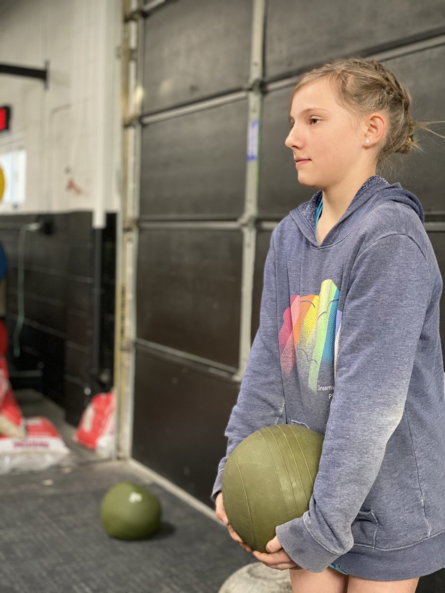 AlpineCrossFit's tweet image. Please share this with any families who could benefit!
alpinecrossfit.com/alpine-crossfi…