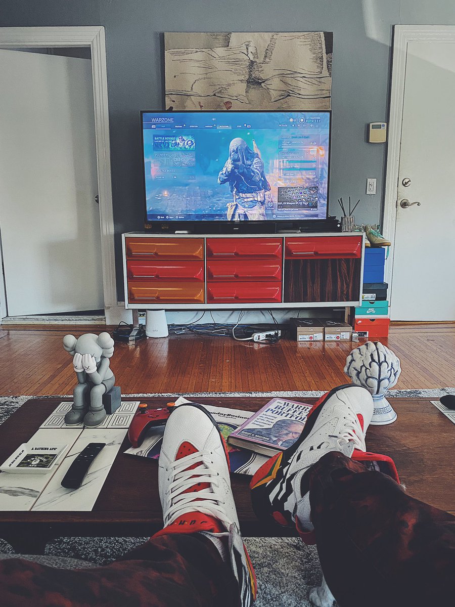 therealtblake's tweet image. #FlexFromHome instagram.com/p/B9zZ8u-BWiz/…