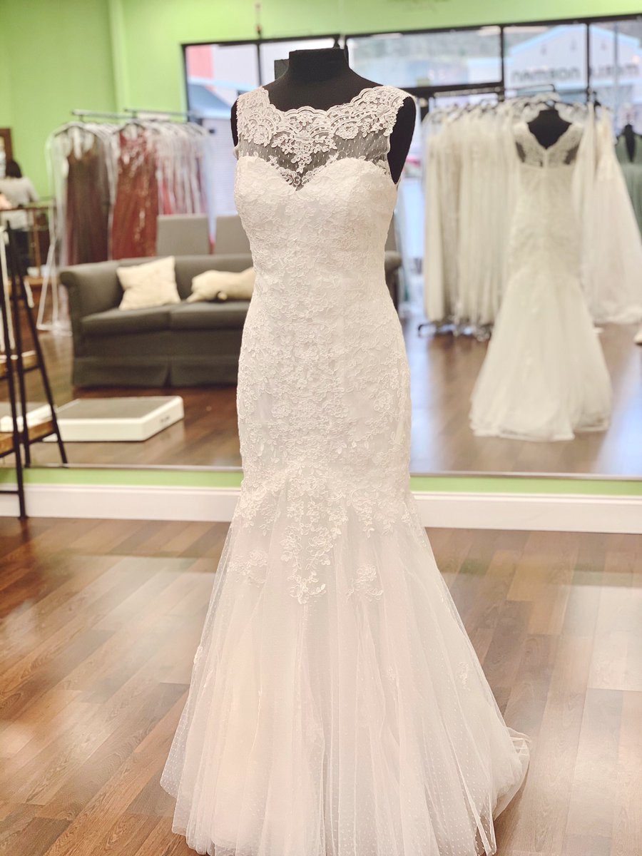 AnniesRoom's tweet photo. Classic lace that retails for under $300 👀 #beananniesroombride #comeshoppingatanniesroom 💐 https://t.co/3ruPJFvgjs