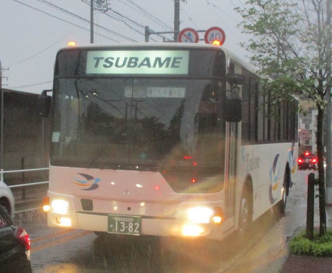 特種車 勝川駅前にて つばめ自動車 瀬戸つばき特別支援学校スクール １６時１２分 名鉄バスと同じ時刻 北側より