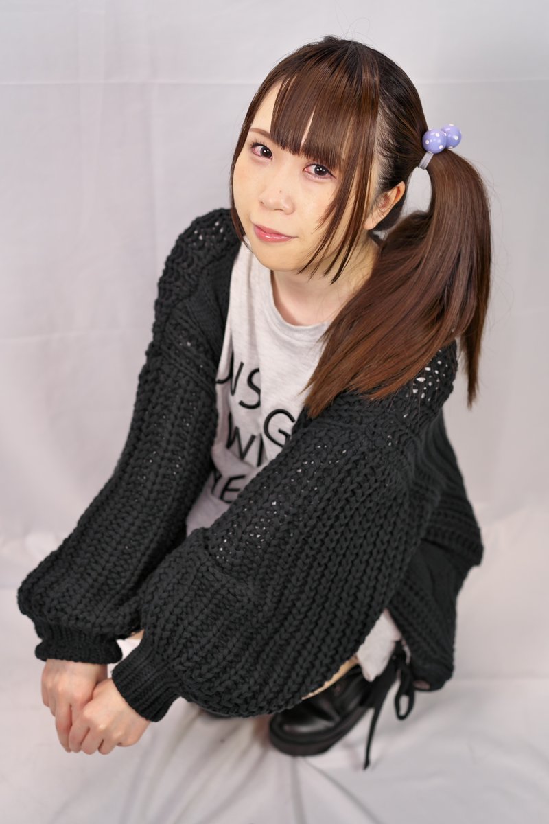 renarinrin's tweet photo. 高杉りおなさん(2020/3/14 Belle Amie撮影会)
RAW現像してみたものを改めていくつか。
#高杉りおな #りおにゃん #α7III #sel55f18z #godox #tt685c #roundflashdish https://t.co/GP5HBA2rpj