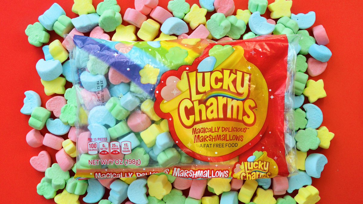 WYDMpodcast's tweet photo. 🚨EPISODE DROP ALERT!🚨
This week’s movie is anything but a pot of gold! Tune in to find out what’s at the end of this rainbow with #Leprechaun4InSpace! 🌈 #WYDM #comedy #podcast https://t.co/Iy3DrQ5es2