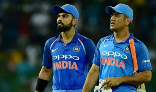 DHONI AS LION .........THREAD