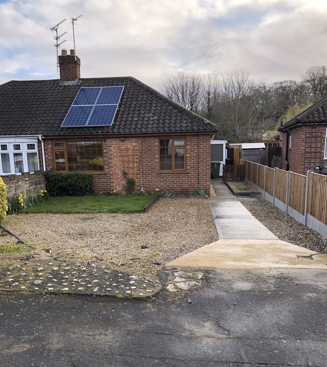 AsphaltNorfolk's tweet photo. Complete transformation of driveway and front garden. Block edges, Red Chippings &amp; Black Tarmac https://t.co/mYsmy1C2Sx