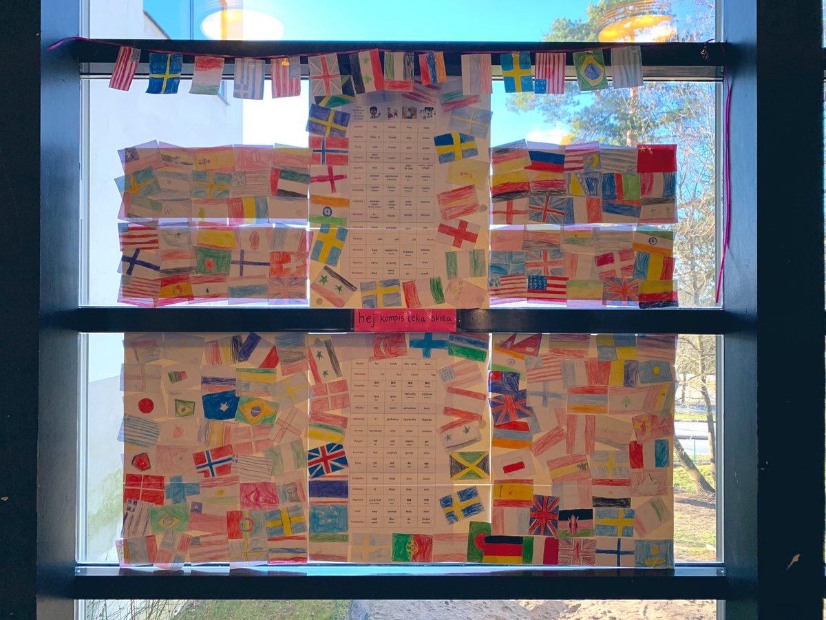 LenaPalovaara's tweet photo. #transspråkande i #f-3 #förskoleklass #sofielund #sollentuna : Hej! Kompis ska vi leka efter / i skolan? https://t.co/4U5Uj8vPZV