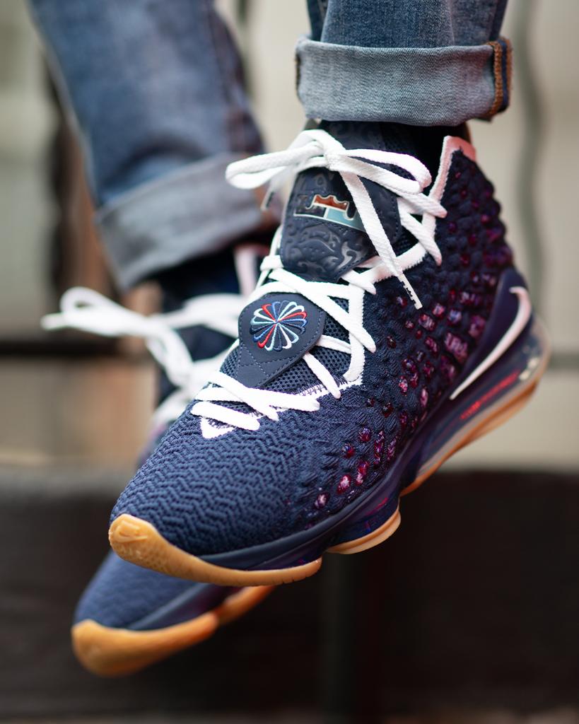 lebron 17 navy blue