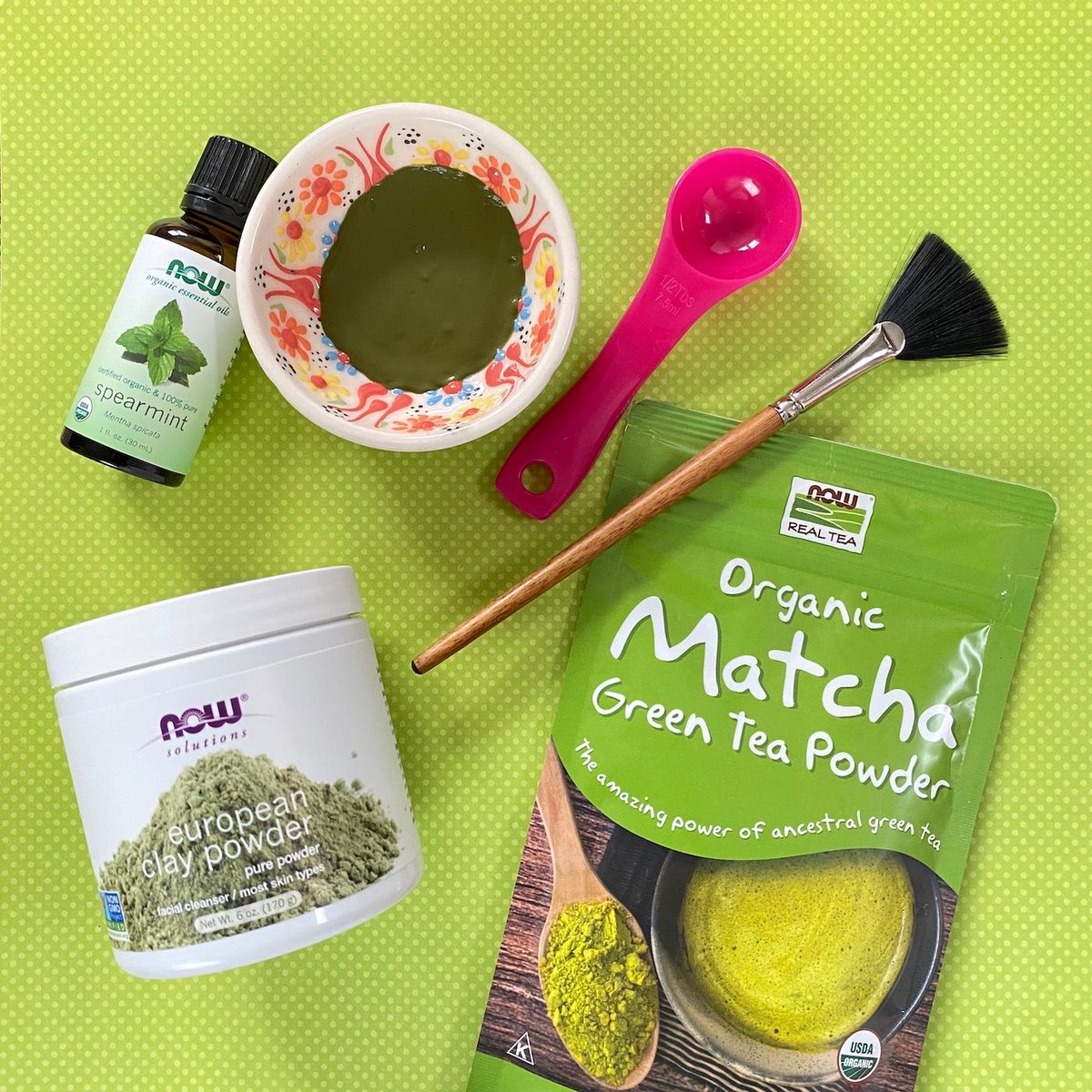 TheGlamorganicG's tweet photo. My latest #DIYBeautyRecipe w/ @NOWFoods! #Organic #MatchaMint #Mask, that resembles a #MintJulep #cultfave! 👉🏻 https://t.co/6RtRjgIDYB 🧖‍♀️🍵🍃 #diybeauty #nowfoods #sponsored #matcha #matchamask #greenbeauty #facialmask #cleanbeauty #organicskincare #cleanskincare https://t.co/W6zDIiNnWD